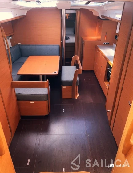 Dufour 430 - Yacht Charter Sailica