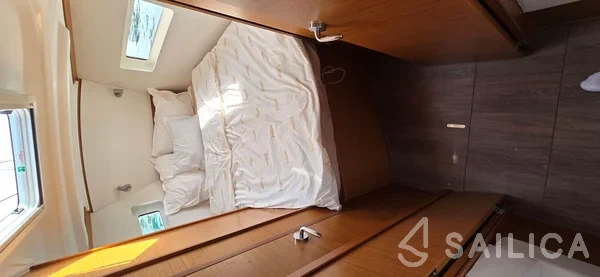 Sun Odyssey 380 - Yacht Charter Sailica