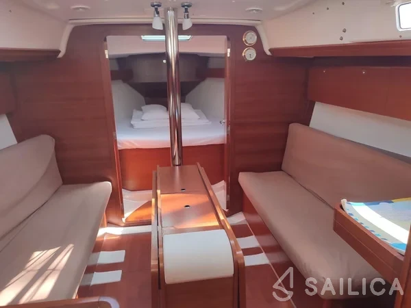Dufour 35 - Yacht Charter Sailica