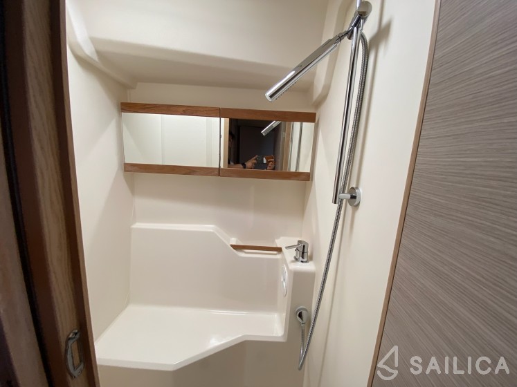 Hanse 458 - Yacht Charter Sailica