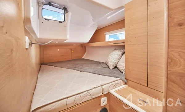 Elan Impression 43 - Yacht Charter Sailica