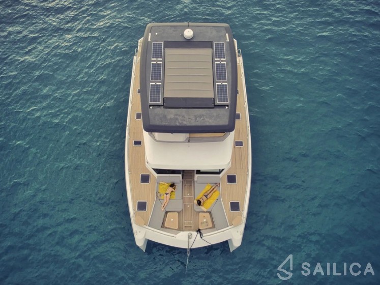 Aventura 14 Power - Yacht Charter Sailica