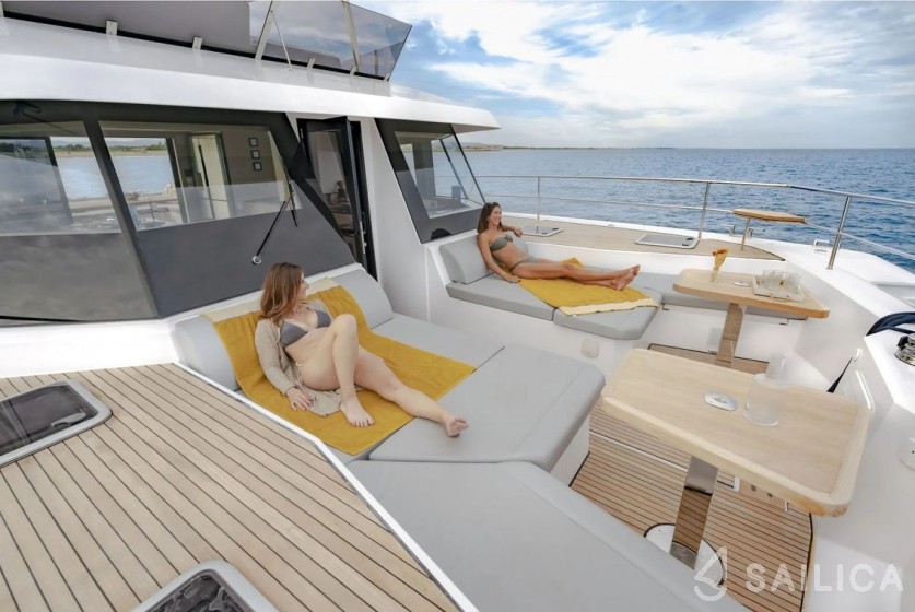 Aventura 14 Power - Yacht Charter Sailica