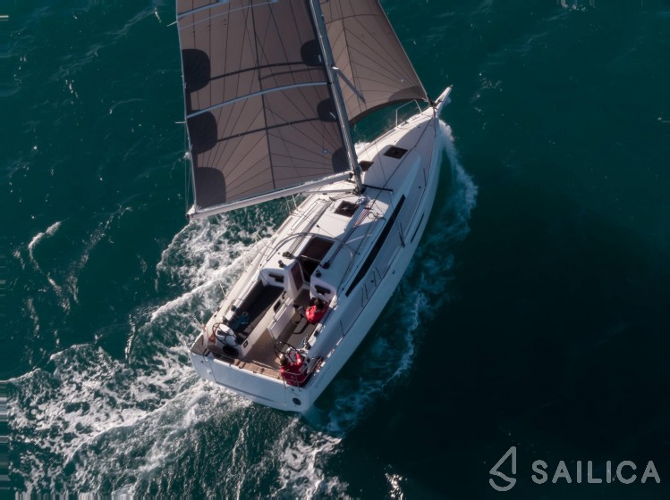 Sun Odyssey 380 - Yacht Charter Sailica