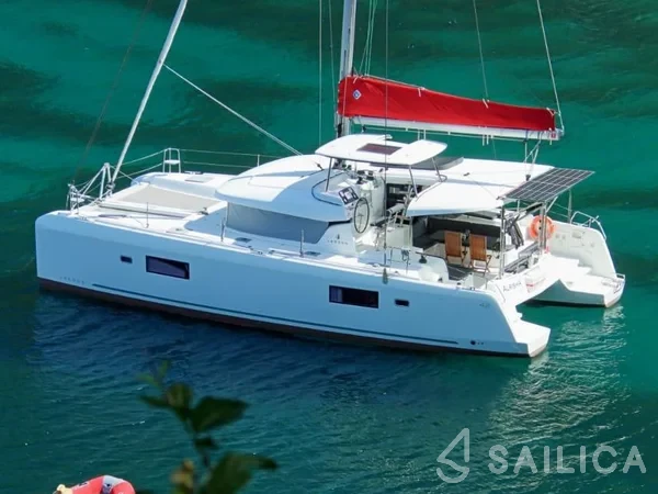Lagoon 42 - Yacht Charter Sailica