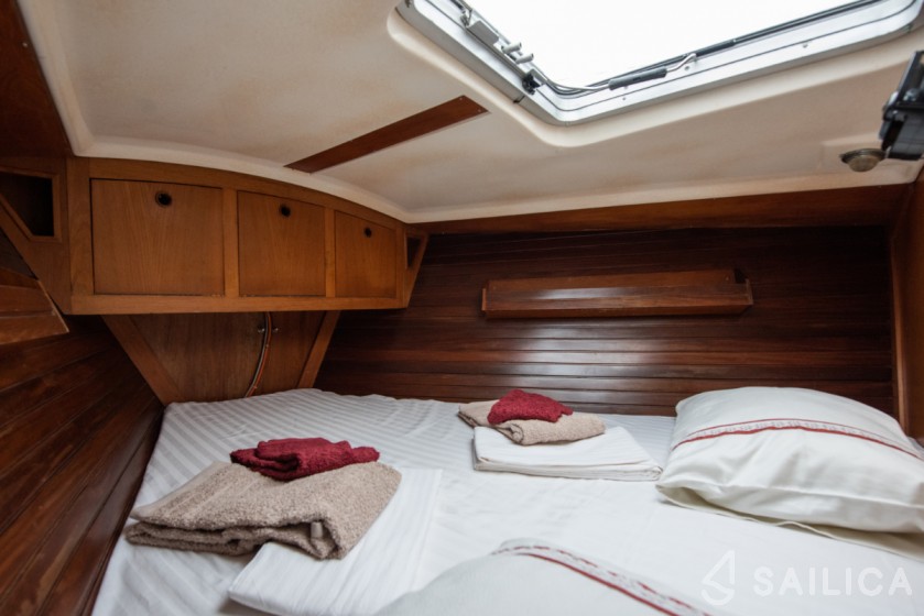 Amphitrite - Yacht Charter Sailica