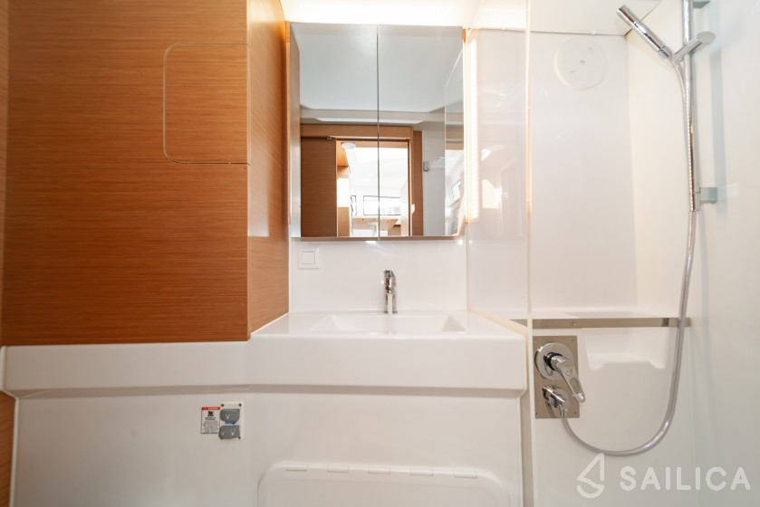Excess 11 - Yacht Charter Sailica