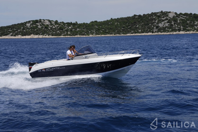 Atlantic Marine 670 - Yacht Charter Sailica