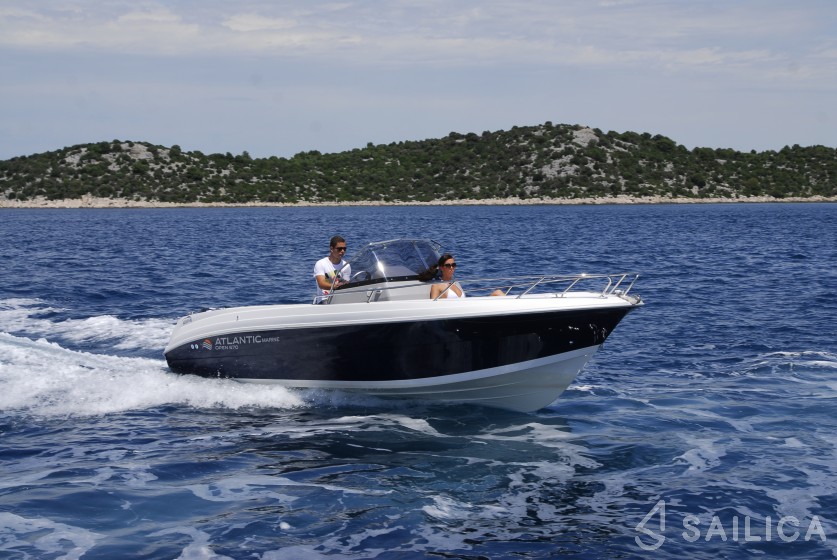 Atlantic Marine 670 - Yacht Charter Sailica