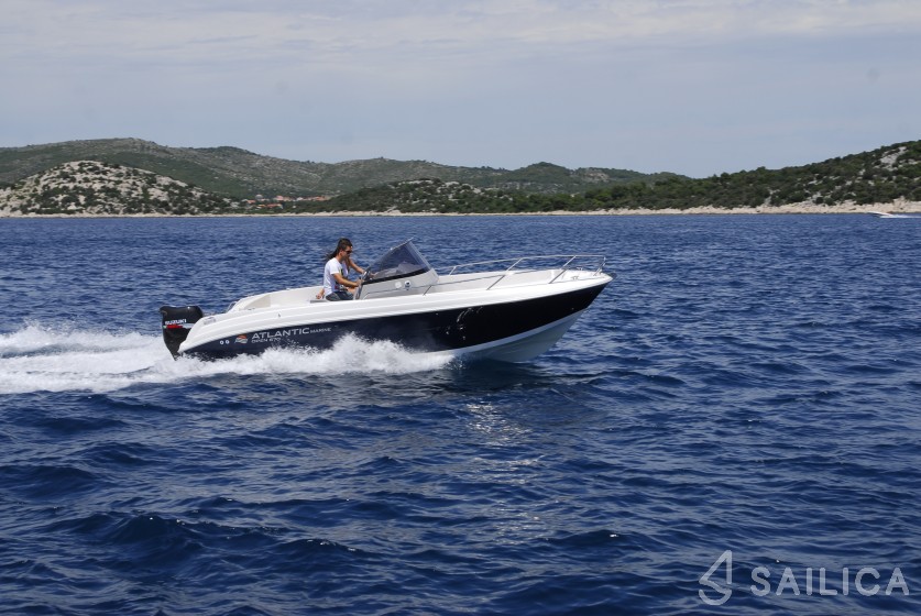 Atlantic Marine 670 - Yacht Charter Sailica