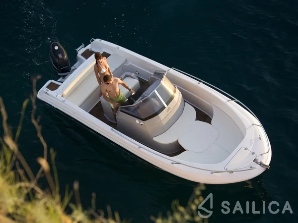 Atlantic Marine 670 - Yacht Charter Sailica
