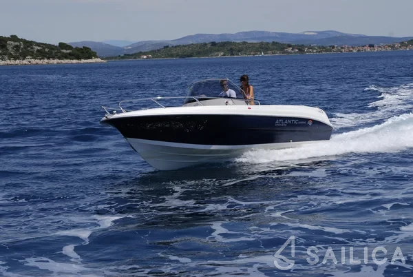Atlantic Marine 670 - Yacht Charter Sailica