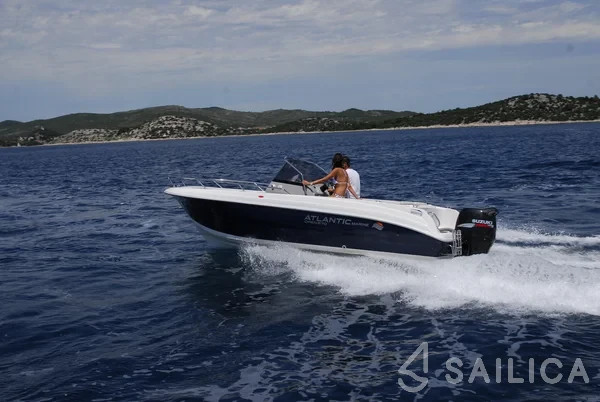 Atlantic Marine 670 - Yacht Charter Sailica