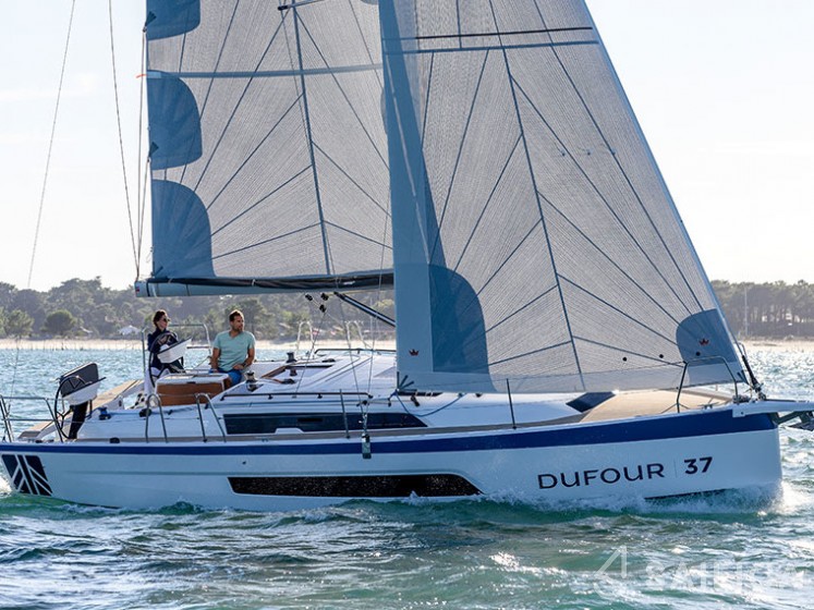 Dufour 37 - Yacht Charter Sailica