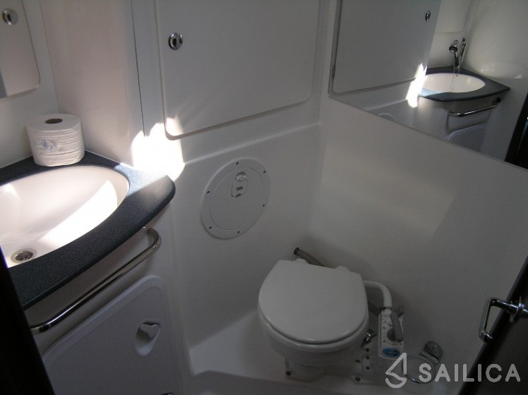 Bavaria 36 - Yacht Charter Sailica