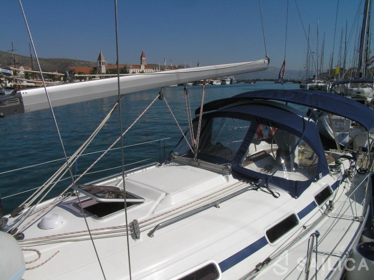 Bavaria 36 - Yacht Charter Sailica