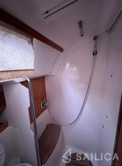 Bavaria 46 Cruiser - Yacht Charter Sailica