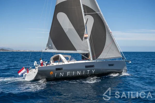 Oceanis 60 - Yacht Charter Sailica