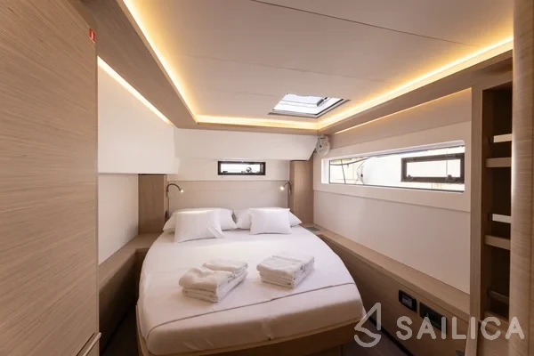 Lagoon 46  - Yacht Charter Sailica