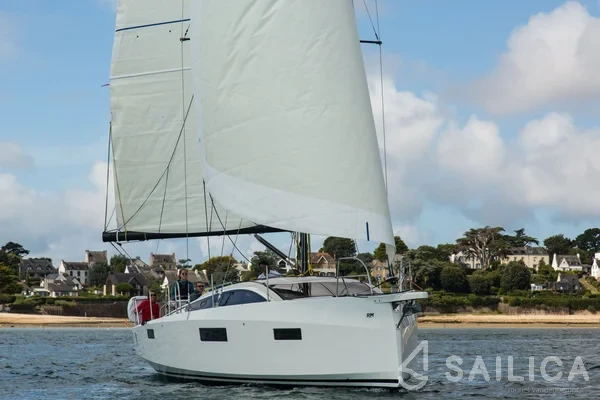 RM 1180 - Yacht Charter Sailica