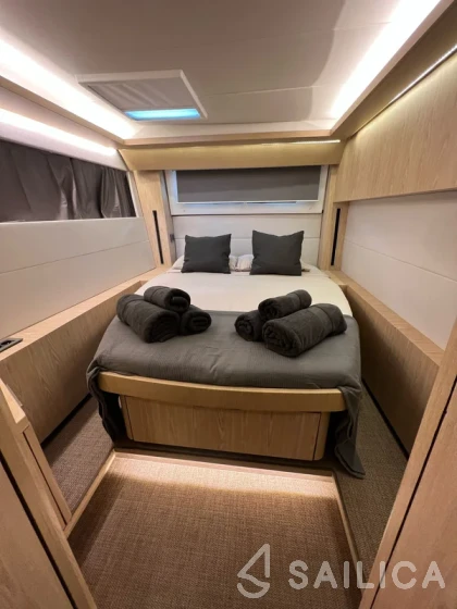 Lagoon 50 - Yacht Charter Sailica