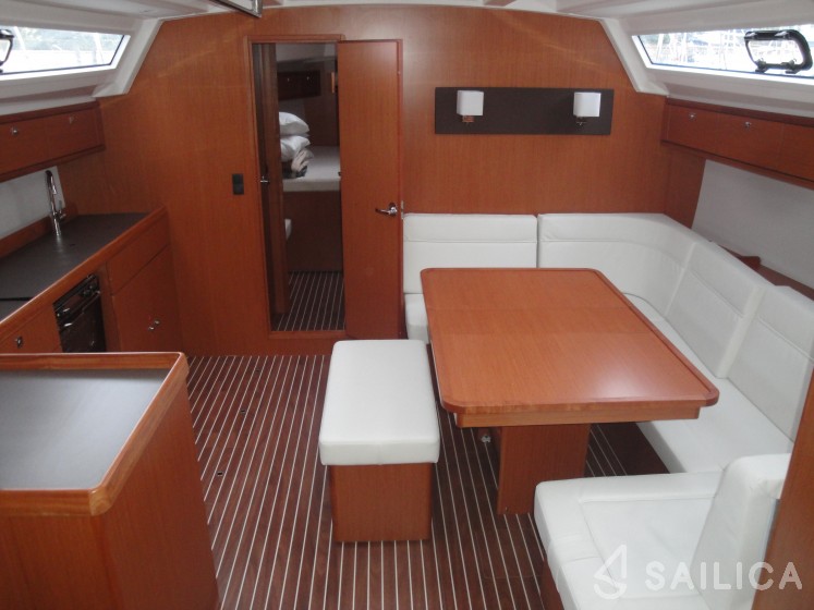 Bavaria 46 Cruiser - Yacht Charter Sailica