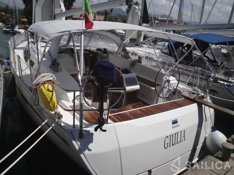 Bavaria 46 Cruiser - Yacht Charter Sailica