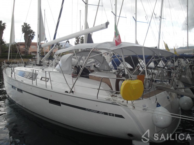 Bavaria 46 Cruiser - Yacht Charter Sailica