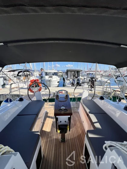 Bavaria C38 - Yacht Charter Sailica