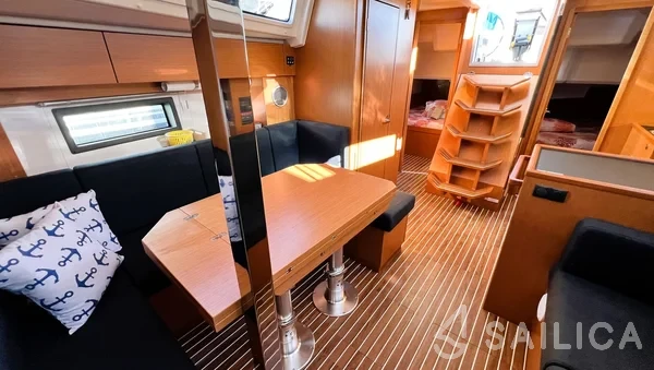Bavaria C38 - Yacht Charter Sailica