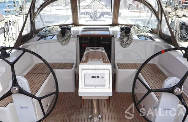Bavaria C42 - Yacht Charter Sailica