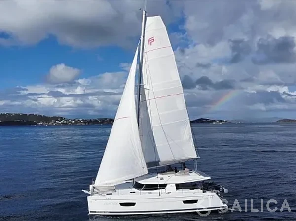 Helia 44 - Yacht Charter Sailica
