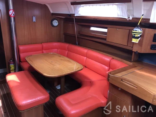 Dufour 365 GL - Yacht Charter Sailica