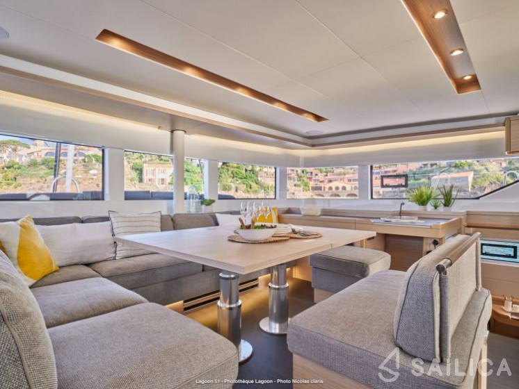 Lagoon 51 - Yacht Charter Sailica