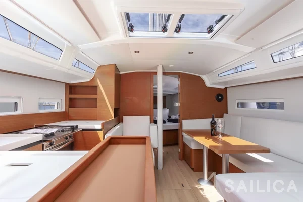 Sun Odyssey 410 - Yacht Charter Sailica