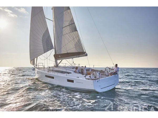 Sun Odyssey 410 - Yacht Charter Sailica