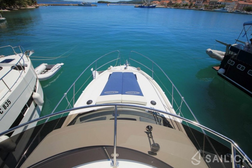 Platinum 989 - Yacht Charter Sailica