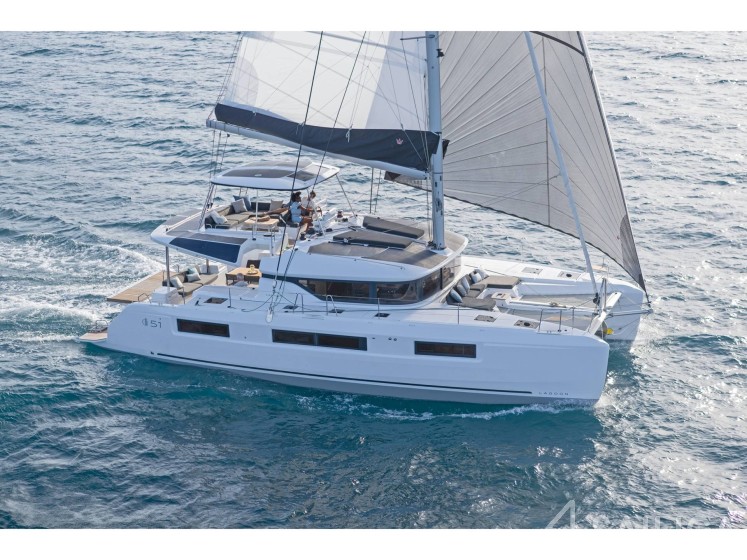 Lagoon 51 - Yacht Charter Sailica