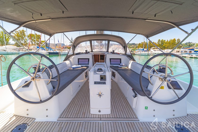 Sun Odyssey 410 - Yacht Charter Sailica