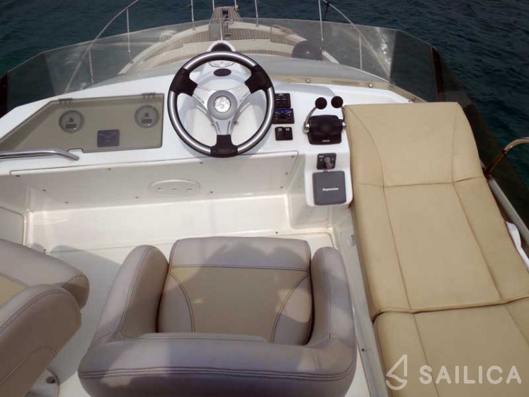 Antares 10.80 - Yacht Charter Sailica