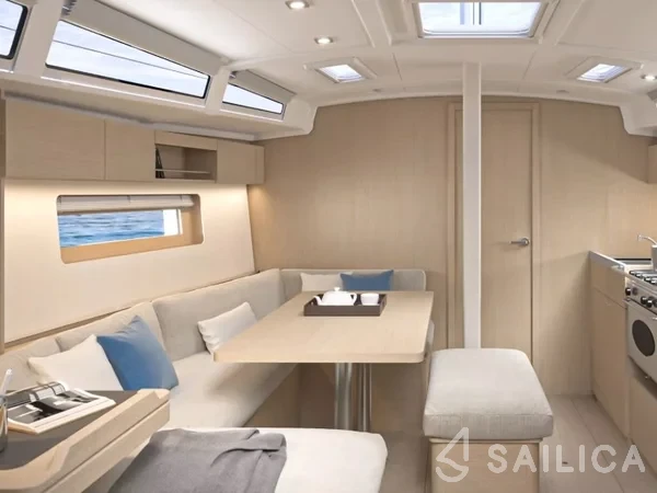 Oceanis 37.1 - Yacht Charter Sailica