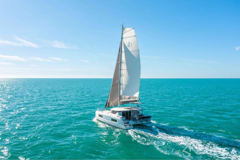 Lagoon 38 - Yacht Charter Sailica