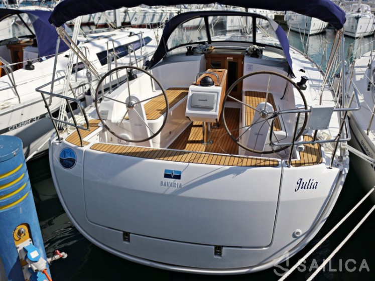 Bavaria 37 Cruiser - Yacht Charter Sailica