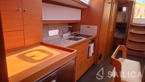 Dufour 430 - Yacht Charter Sailica