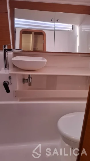 Dufour 430 - Yacht Charter Sailica