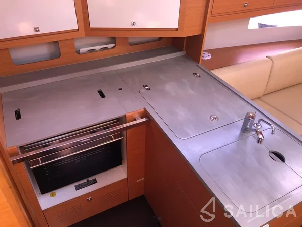 Dufour 37 - Yacht Charter Sailica