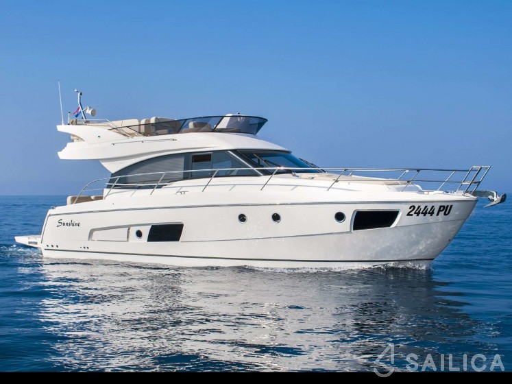Bavaria Virtess 420 Fly - Yacht Charter Sailica