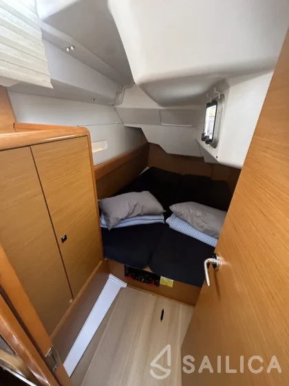 Sun Odyssey 379 - Yacht Charter Sailica