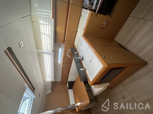 Sun Odyssey 379 - Yacht Charter Sailica