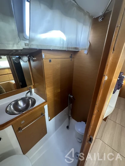 Sun Odyssey 379 - Yacht Charter Sailica